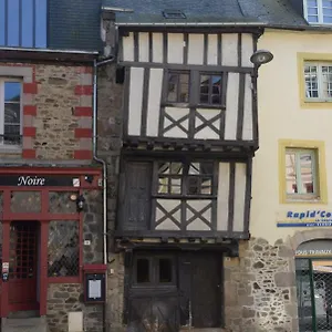 Logis De La Taverne, à Hébergement de vacances Lamballe
